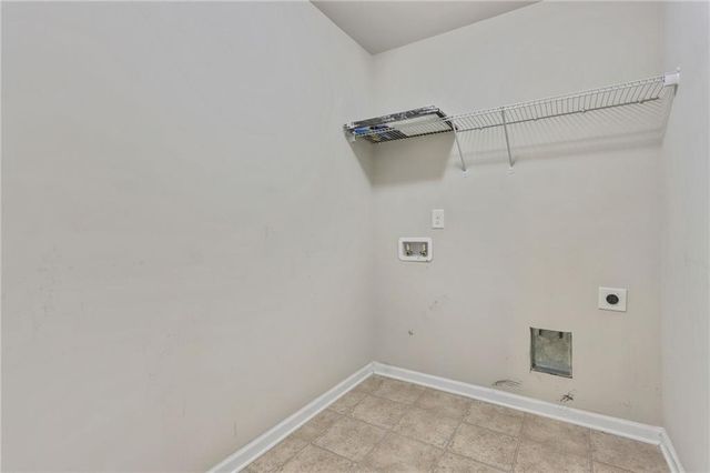 962 Dorsey Place Court, Lawrenceville, GA 30045