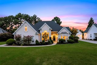724 Highland Ridge Pointe, Lawrenceville, GA 30045