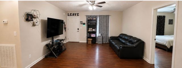 207 N Collins St, Tullahoma, TN 37388