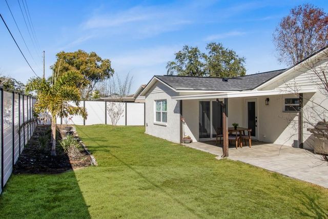 7843 CROSIER COURT, New Port Richey, FL 34653