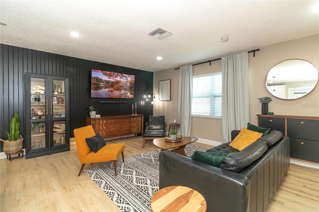 Image 9 of property listing at 7843 CROSIER COURT, New Port Richey, FL 34653