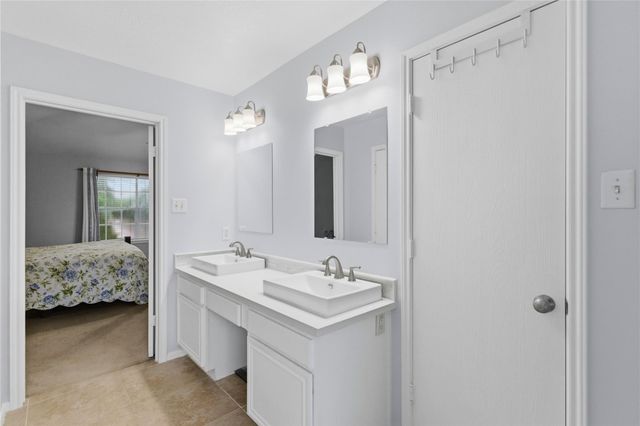 2703 Hidden Spring Vale Drive, Spring, TX 77386