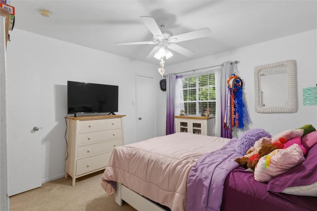 2703 Hidden Spring Vale Drive, Spring, TX 77386