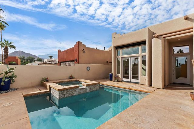 51315 Calle Kalima, La Quinta, CA 92253