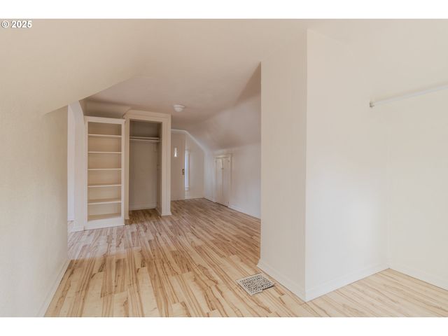 1110 CROSS St Se, Salem, OR 97302