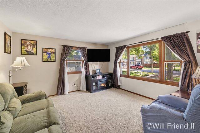 3629 Bluebird Avenue, Wyoming, MI 49519