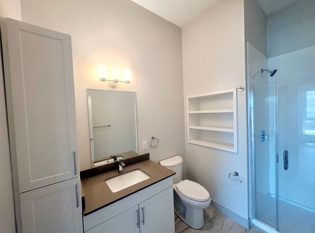 266 Canal Street 1215, Salem, MA 01970