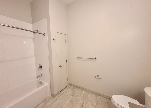 266 Canal Street 1215, Salem, MA 01970