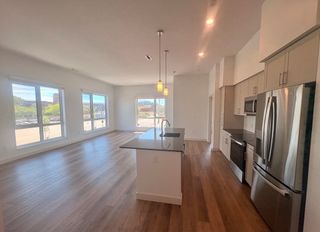 266 Canal Street 1215, Salem, MA 01970