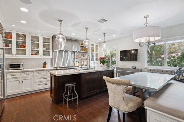 4520 El Caballero Drive, Tarzana (los Angeles), CA 91356