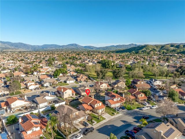 1893 Vosburg Court, San Jacinto, CA 92583