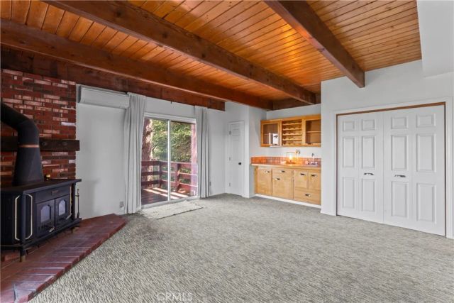 716 Chamois Drive, Crestline, CA 92325