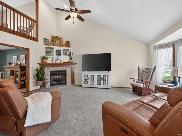 12104 Carroll Creek Run, Fort Wayne, IN 46818