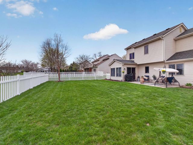 12104 Carroll Creek Run, Fort Wayne, IN 46818