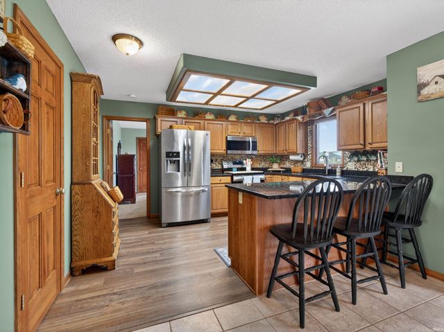 12104 Carroll Creek Run, Fort Wayne, IN 46818