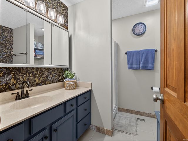 12104 Carroll Creek Run, Fort Wayne, IN 46818