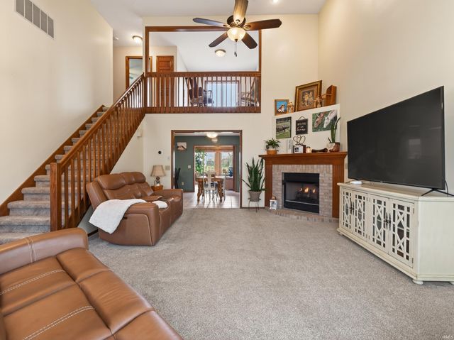 12104 Carroll Creek Run, Fort Wayne, IN 46818