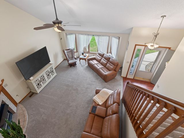 12104 Carroll Creek Run, Fort Wayne, IN 46818