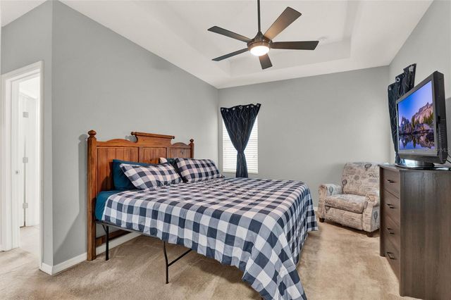 1335 E 10TH STREET, Apopka, FL 32703