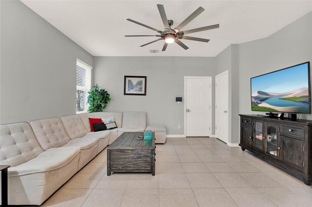1335 E 10TH STREET, Apopka, FL 32703