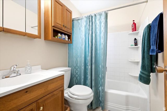 3660 S BROOKSIDE DR, West Valley City, UT 84120