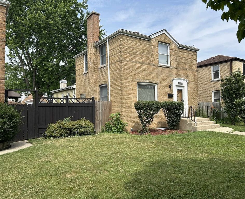 5110 N Newland Avenue, Chicago, IL 60656