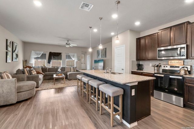 9219 YAYA RD, Converse, TX 78109