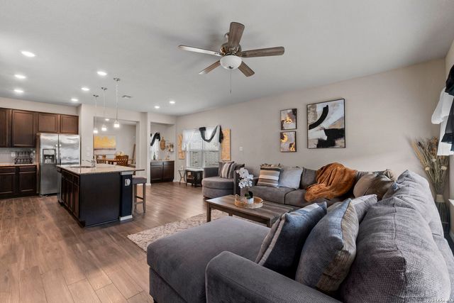 9219 YAYA RD, Converse, TX 78109