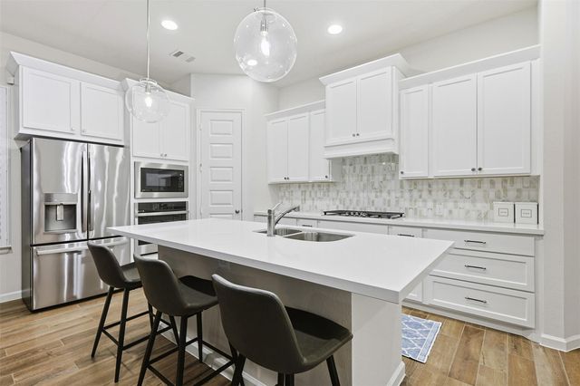 6022 Cottontail Lane, Manvel, TX 77578