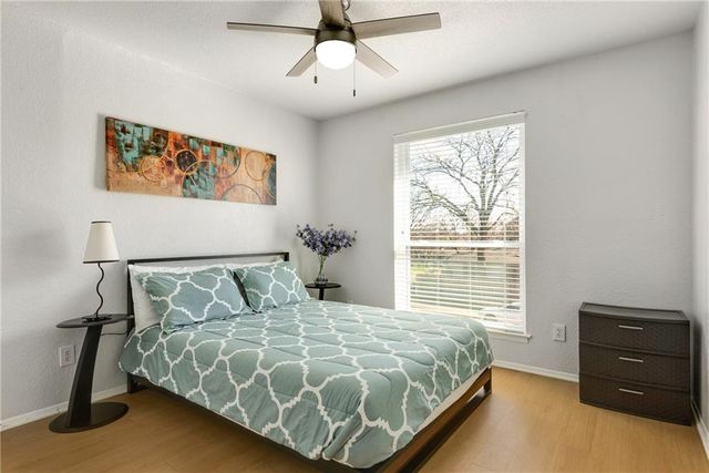 2401 Manor RD 209, Austin, TX 78722