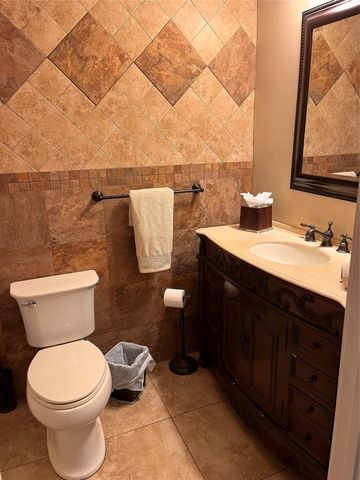 5631 NE 16th Avenue, Fort Lauderdale, FL 33334