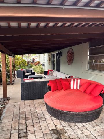 5631 NE 16th Avenue, Fort Lauderdale, FL 33334