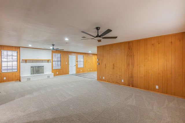 1061 Carnagie Road, Poolville, TX 76487