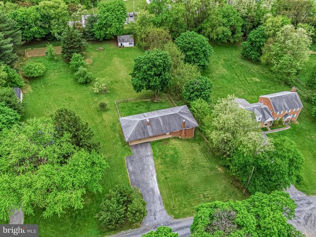 10316 SUNSET DR, Damascus, MD 20872
