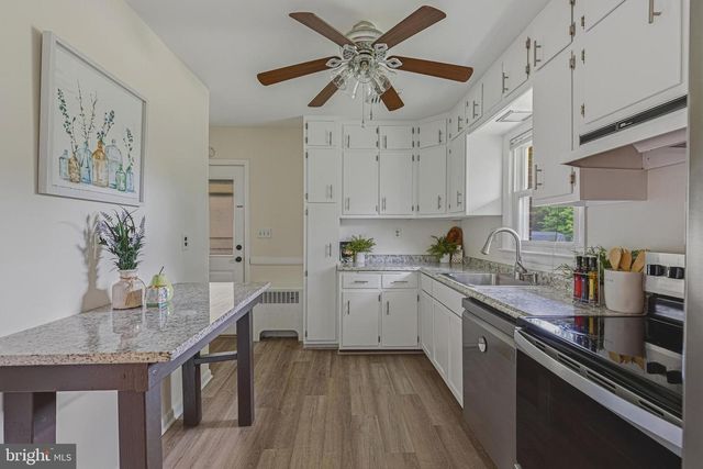 10316 SUNSET DR, Damascus, MD 20872