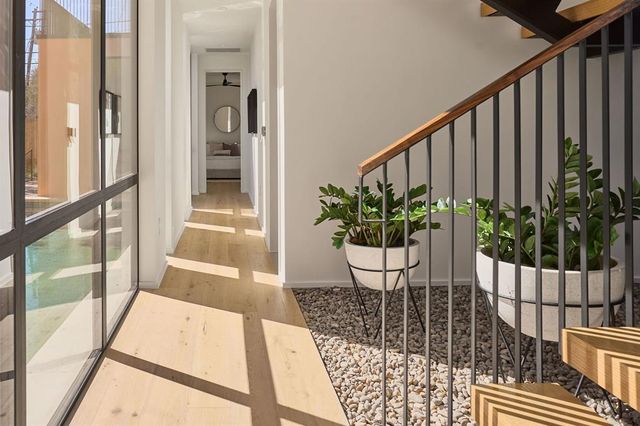 2305 Westoak DR, Austin, TX 78704