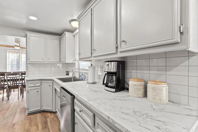 956 MORRIS AVENUE, Green Bay, WI 54304