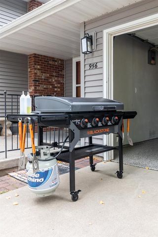 956 MORRIS AVENUE, Green Bay, WI 54304