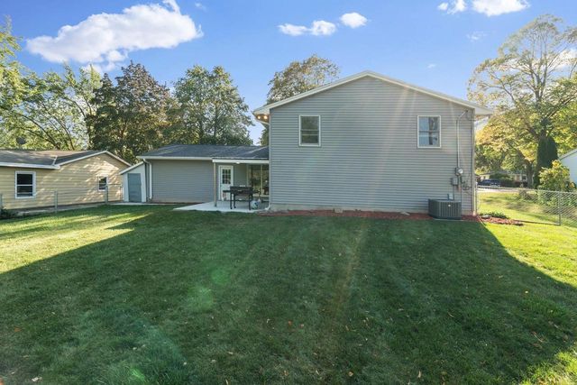 956 MORRIS AVENUE, Green Bay, WI 54304