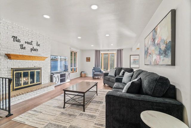 956 MORRIS AVENUE, Green Bay, WI 54304