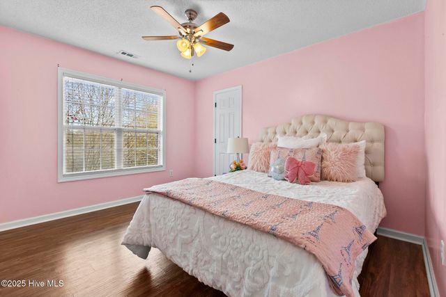 143 Shellbank Drive, Sneads Ferry, NC 28460