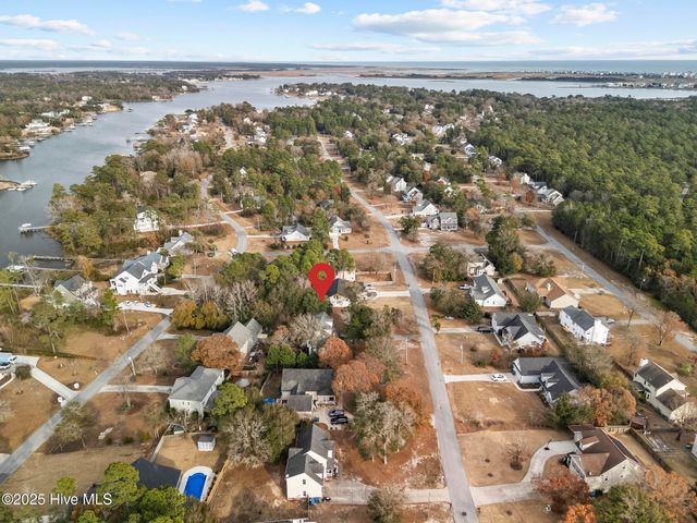 143 Shellbank Drive, Sneads Ferry, NC 28460