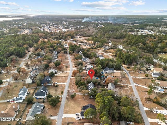 143 Shellbank Drive, Sneads Ferry, NC 28460