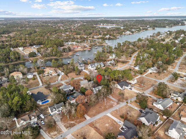 143 Shellbank Drive, Sneads Ferry, NC 28460