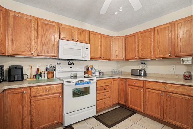 205 Black Bear Rd., Myrtle Beach, SC 29588