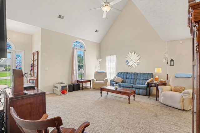 205 Black Bear Rd., Myrtle Beach, SC 29588