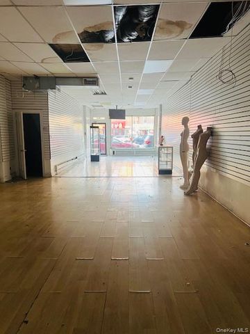 41-08 National Street, Corona, NY 11368