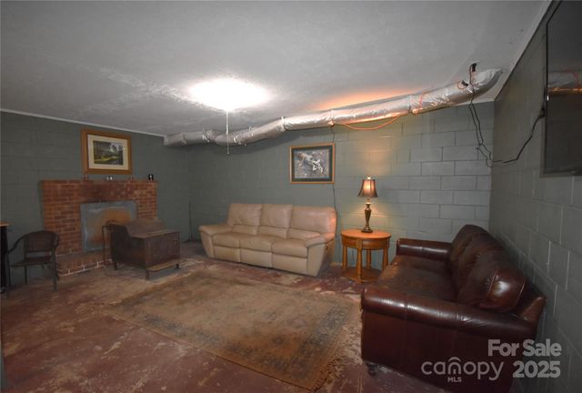 3967 US 64 Highway, Morganton, NC 28655