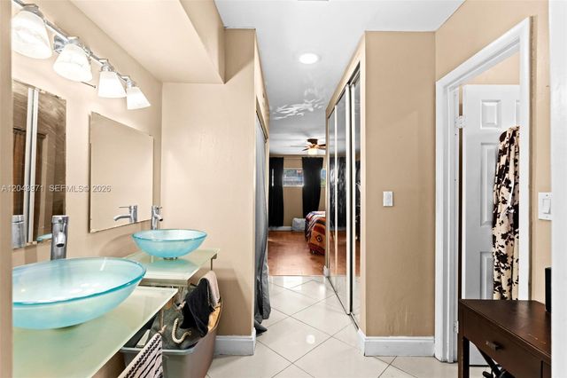 1709 NW 72nd Avenue 66, Plantation, FL 33313