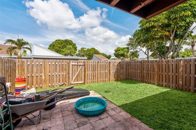 1709 NW 72nd Avenue 66, Plantation, FL 33313